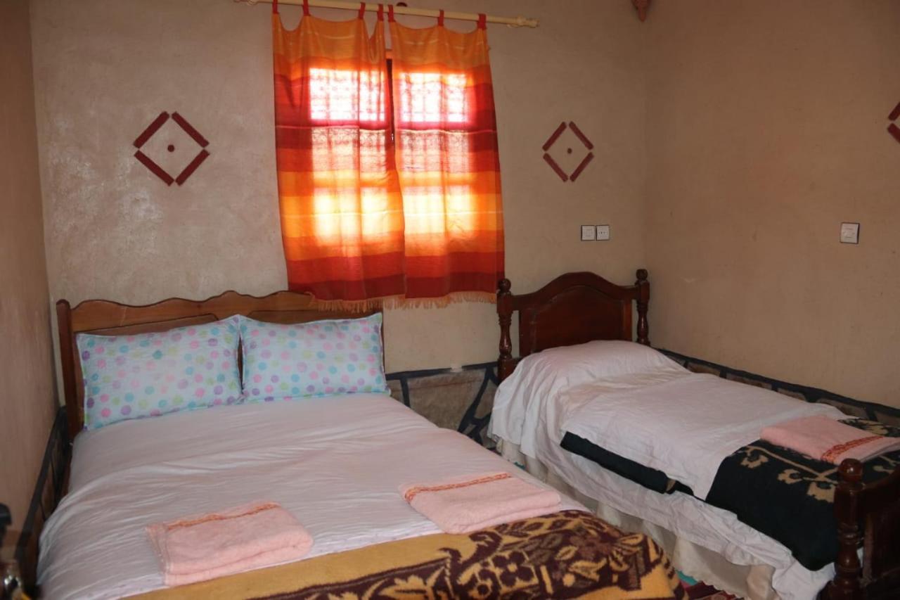 Maison D'Hotes La Vallee Des Nomades Msemrir Zimmer foto